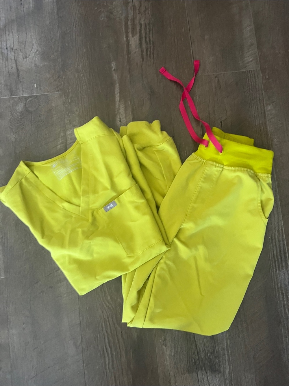 Figs limeade too and bottom set with Pink Drawstring